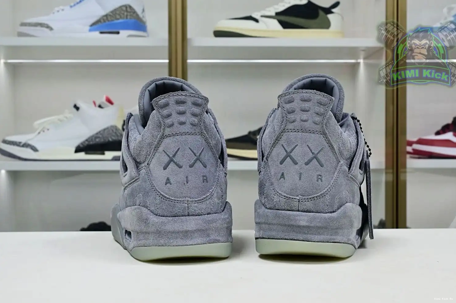 Kimikick Jordan 4 retro kaws Air Jordan 0711